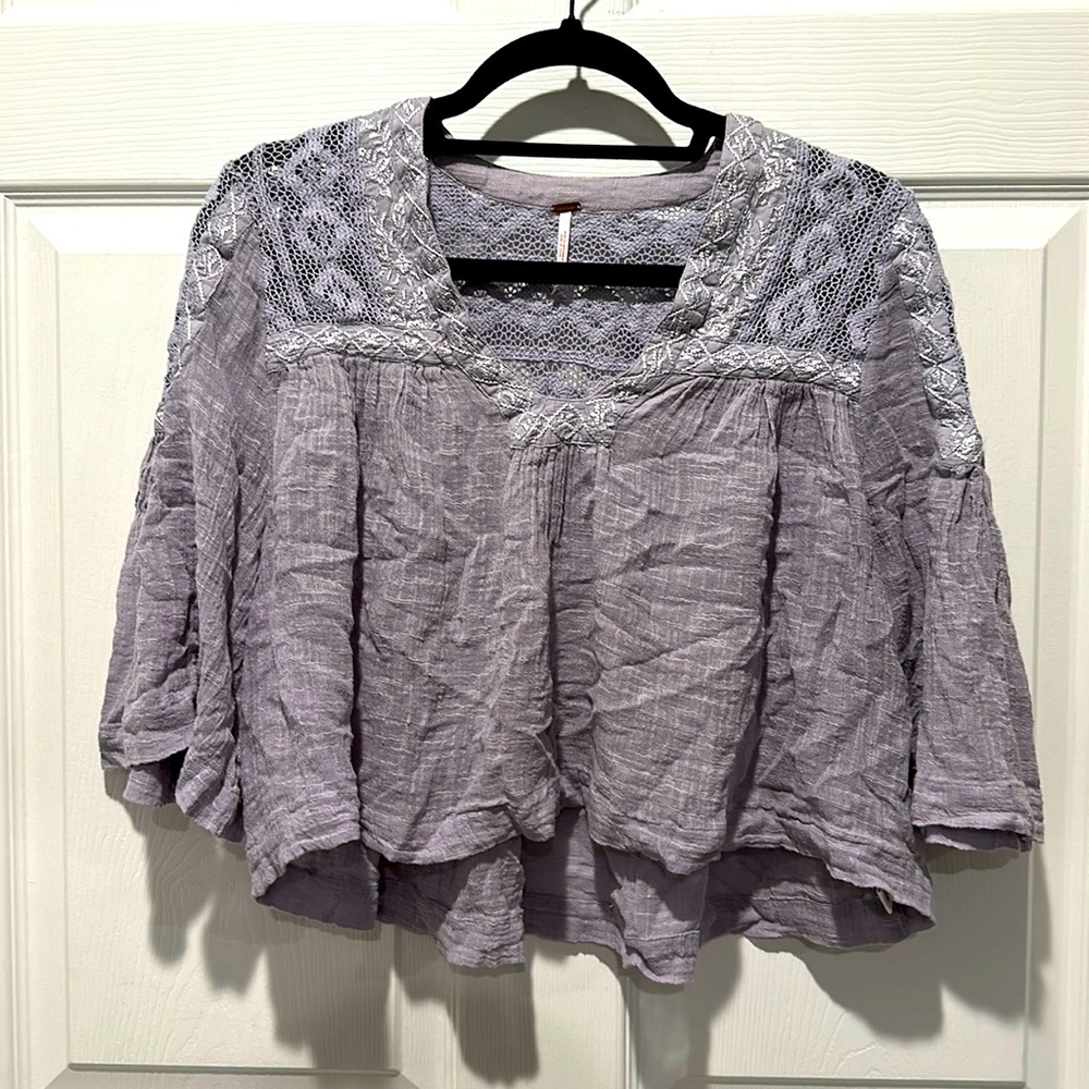 Free People Babydoll Cropped Shirt in Lavender Purple, Size XS
